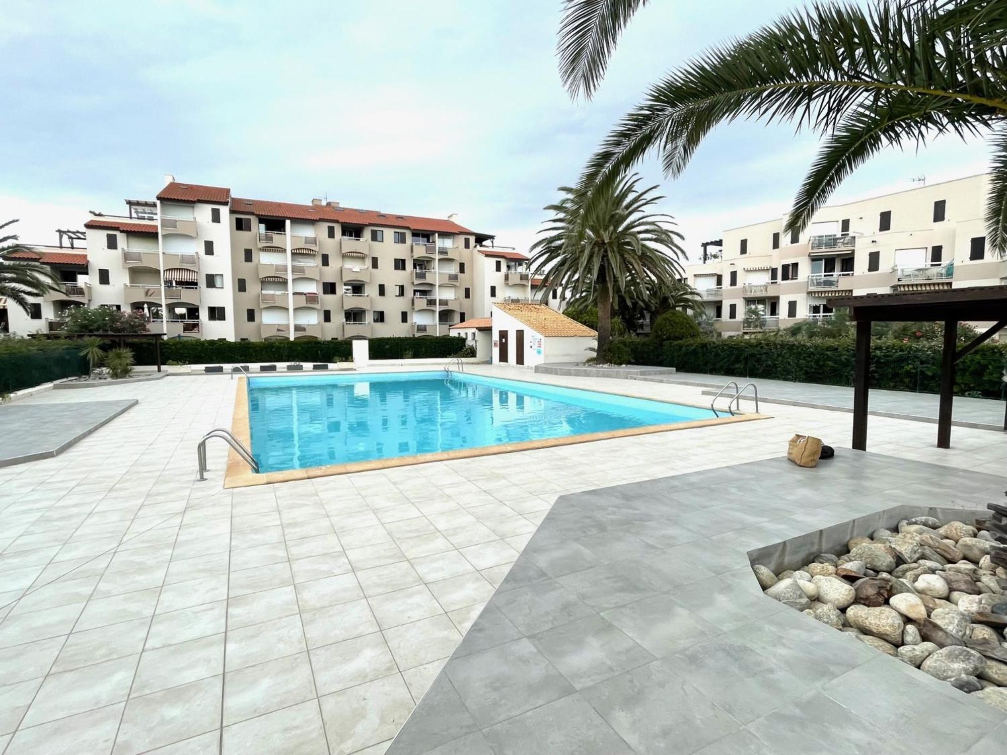 Rez De Jardin + Terrasse Piscine Et Acces Direct Plage Lejlighed Saint-Cyprien  Eksteriør billede